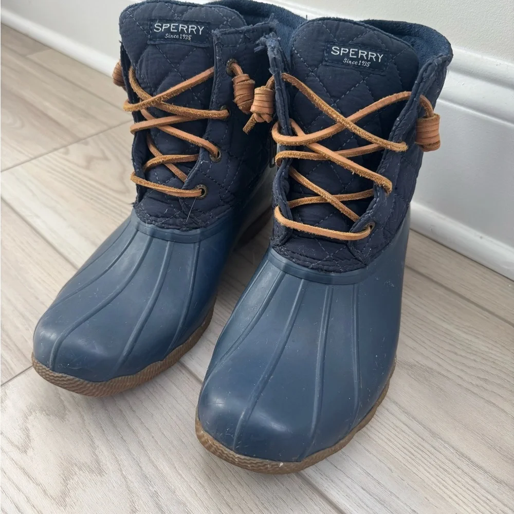 Sperry Blue Rain and Snow Boots with Waterproof Design and Sturdy Rubber Sole